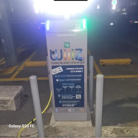 Bas De Composee D'un 3 Pieces Et D'un Avec Piscine Privee Prázdninový dům *