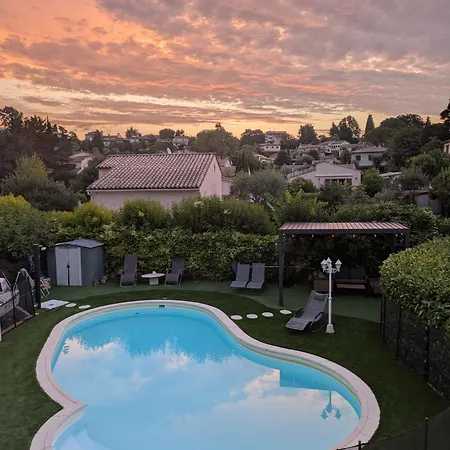 بيت للعطل Bas De Composee D'un 3 Pieces Et D'un Avec Piscine Privee